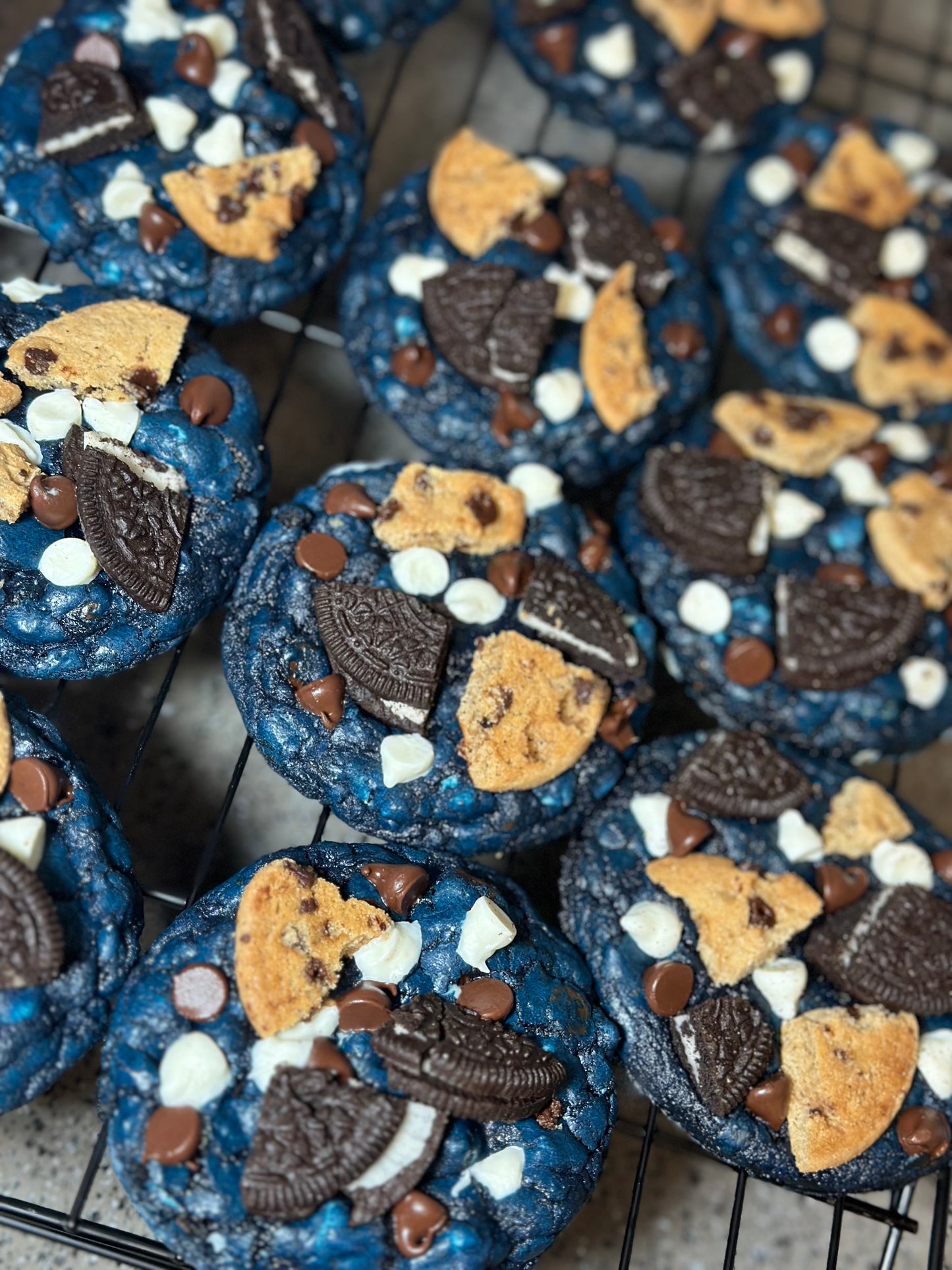 Dozen Cookies