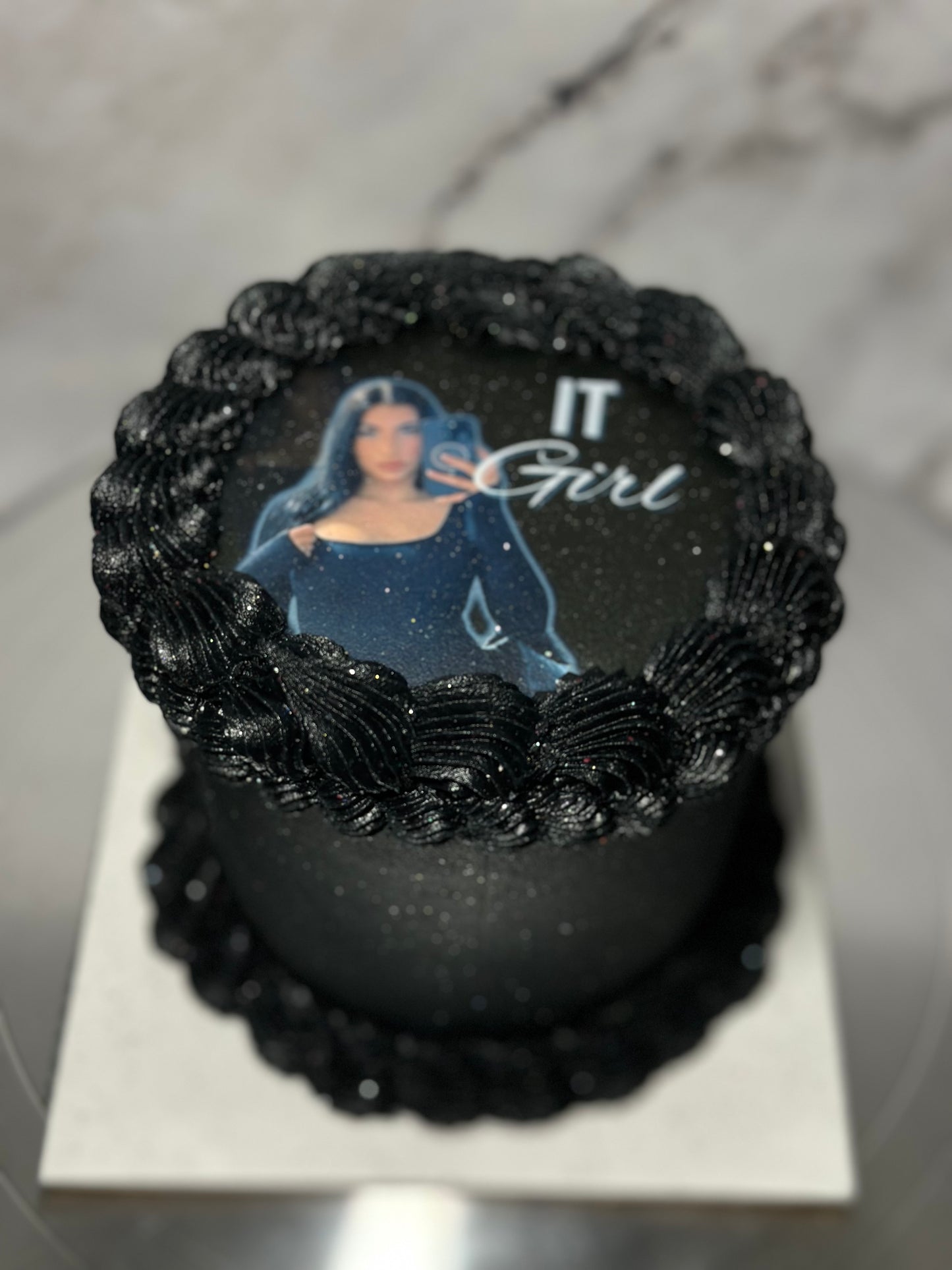 Mini Cake (Round 4”)