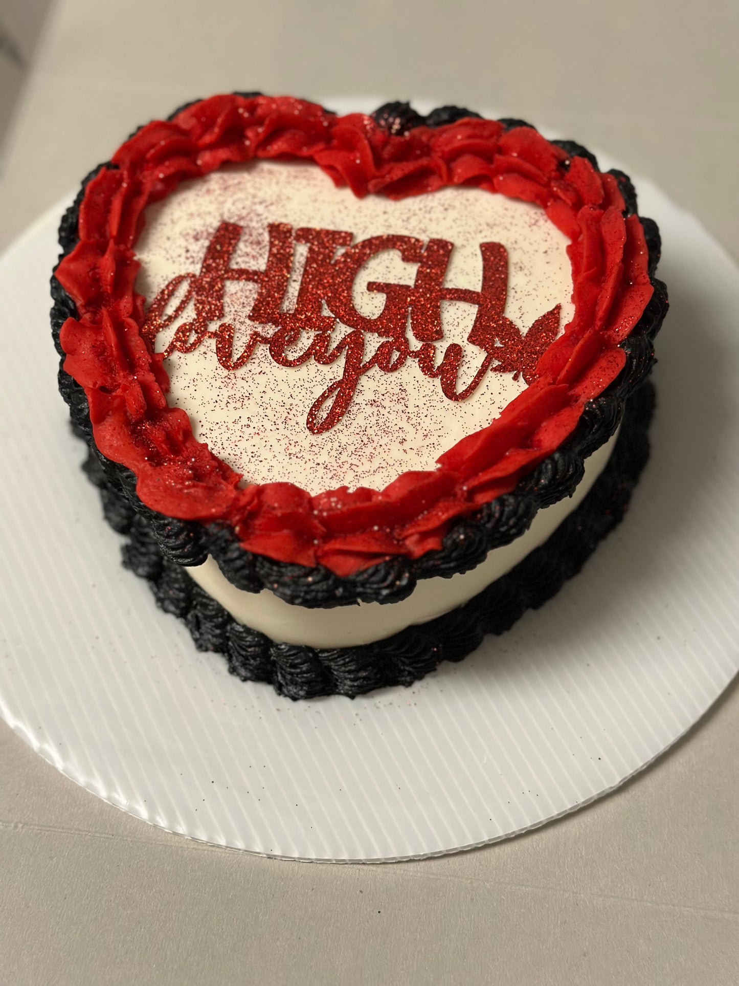 Mini Heart Cake (6" Layer)